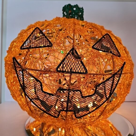 1970s Halloween Spun Spaghetti Lucite Plastic Pumpkin Jack O Lantern Read - Picture 1 of 14